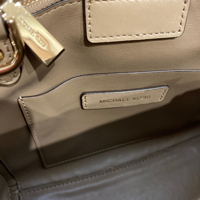 Michael Kors(マイケルコース)の美品！ ☆マイケルコース☆  ハンドバッグ レディースのバッグ(ハンドバッグ)の商品写真