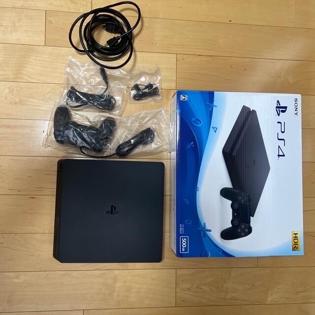 値下げしましたSONY PlayStation4 本体 CUH-2200AB01