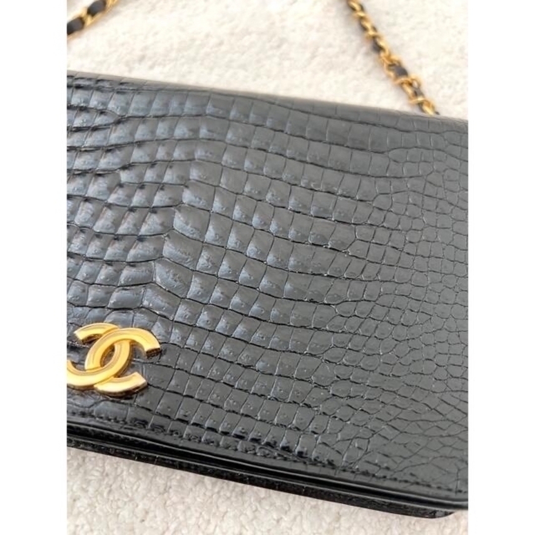 CHANEL(シャネル)の極美品✨希少✨CHANEL シャネル チェーンショルダー   レディースのバッグ(ショルダーバッグ)の商品写真