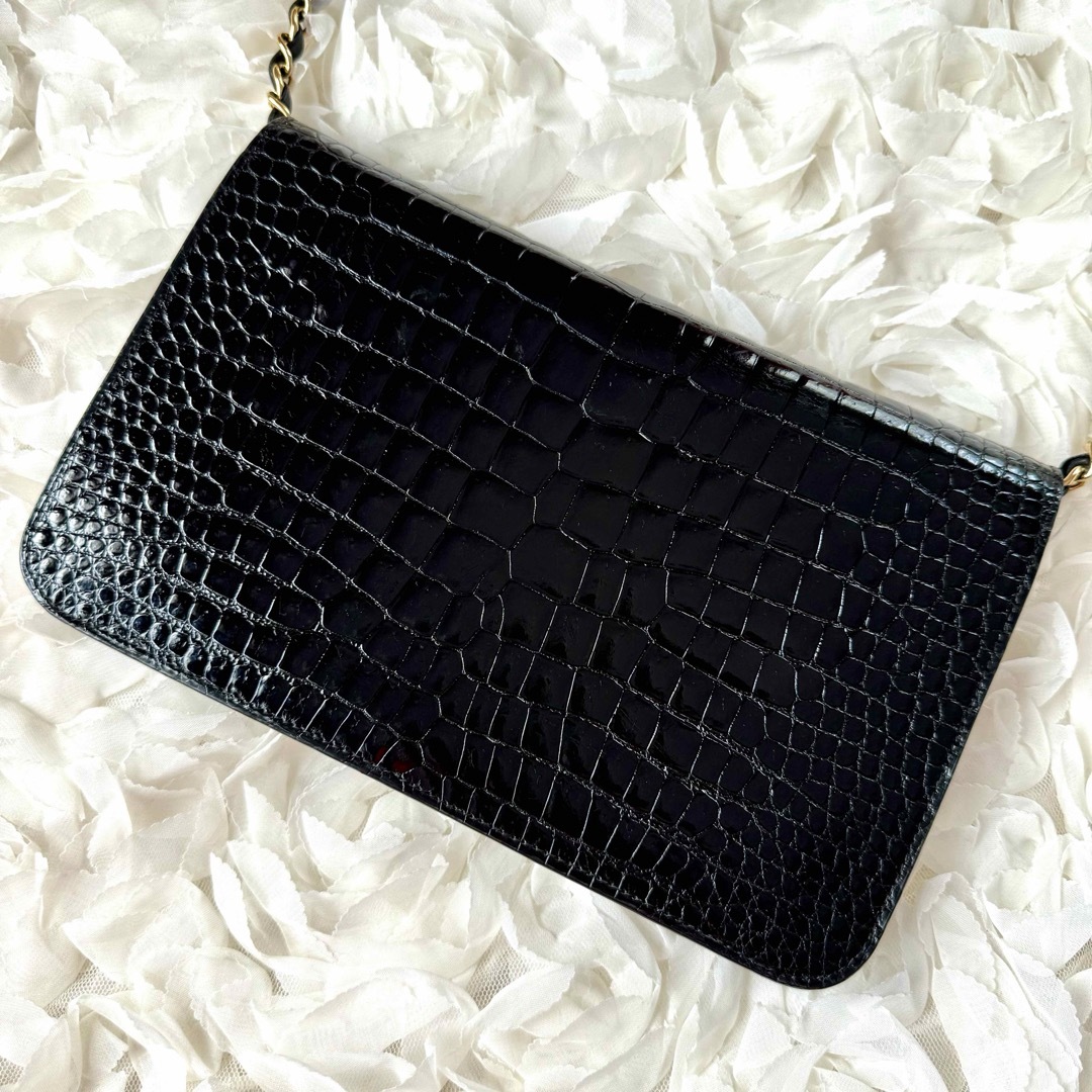 CHANEL(シャネル)の極美品✨希少✨CHANEL シャネル チェーンショルダー   レディースのバッグ(ショルダーバッグ)の商品写真