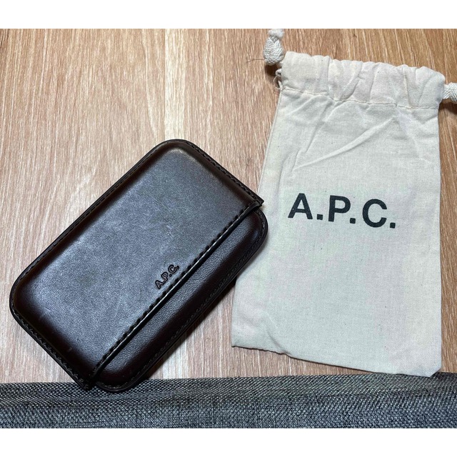 A.P.C カードケース 特価公式 acsenda.com