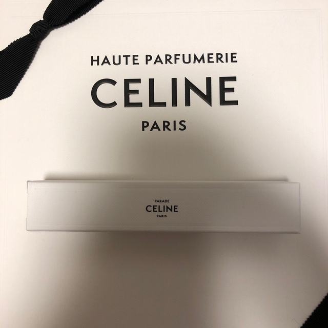 celine(セリーヌ)のセリーヌ　パラード　香水 コスメ/美容の香水(ユニセックス)の商品写真