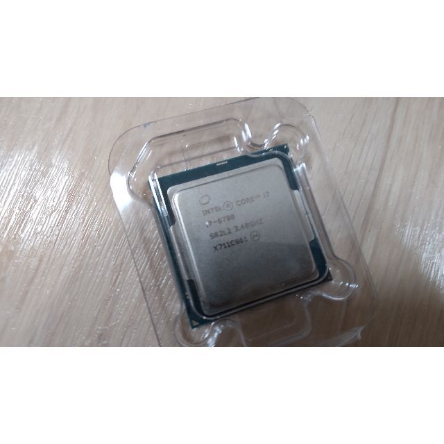 Intel CORE i7 6700K LGA1151　CPU