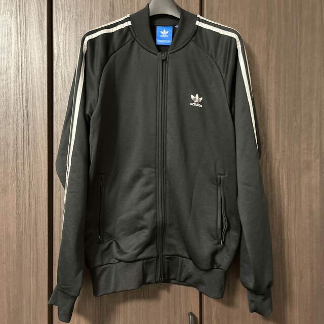 adidas originalsトラックジャケット