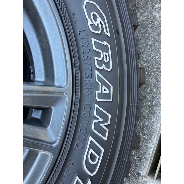 美品 DUNLOP ダンロップ グラントレック MT2 7.50R16 6PR タイヤ単品 美品 DUNLOP ダンロップ グラントレック MT2 7.50R16 6PR タイヤ単品