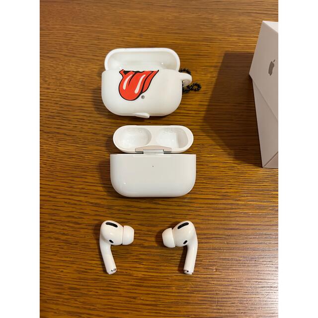 Apple(アップル)のAPPLE AirPods Pro ノイズキャンセリング付完全ワイヤレスイヤホン スマホ/家電/カメラのオーディオ機器(ヘッドフォン/イヤフォン)の商品写真