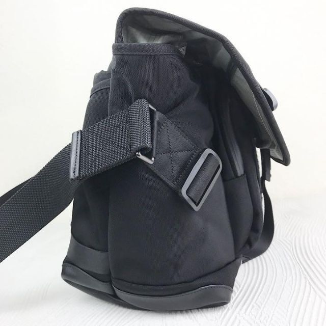 【美品】ALPAKA 7VEN messenger bag ブラック 左肩モデル