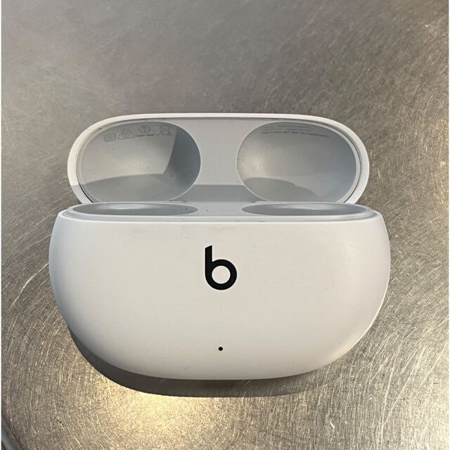 Beats Studio Buds White 充電ケースのみ