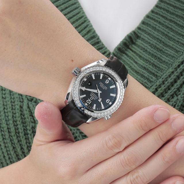 OMEGA(オメガ)のオメガ シーマスター プラネットオーシャン 腕時計 OMS-23218382001001  5 メンズの時計(腕時計(アナログ))の商品写真