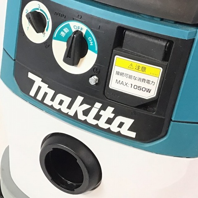 Makita ☆中古品☆makita マキタ 乾湿両用型 集じん機 VC1520 本体+ホース+ノズル 専用ポリ袋(未使用) 収納袋付き  57404の通販 by 工具販売専門店Borderless(ラクマ店)｜マキタならラクマ