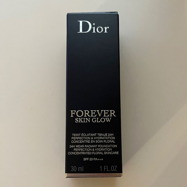 Dior(ディオール)の新品未使用　ディオール　リキッドファンデーション　 コスメ/美容のベースメイク/化粧品(ファンデーション)の商品写真