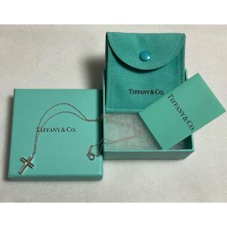 ティファニー(Tiffany & Co.)のTiffany& Co. コンケーブ クロス ネックレス(ネックレス)