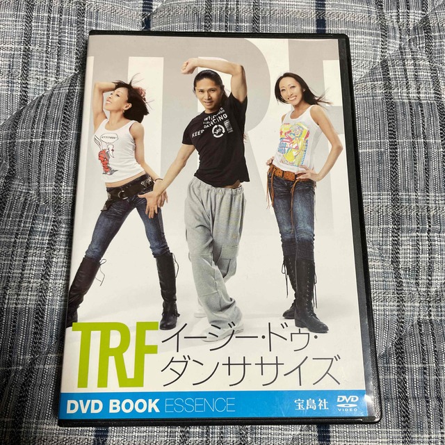 宝島社(タカラジマシャ)のTRF ダンササイズ　DVD エンタメ/ホビーのDVD/ブルーレイ(スポーツ/フィットネス)の商品写真