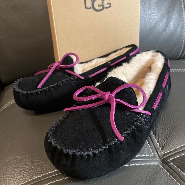 UGG ムートン　モカシン　22センチ