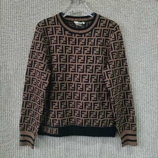 FENDI - お薦め♬新品☘フェンディ ニット セーター♥Ｍサイズの通販 