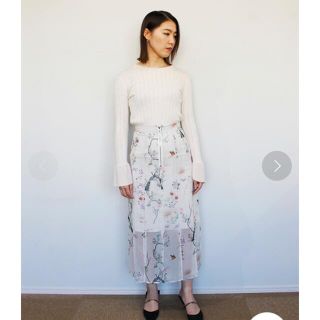 メイドインヘブン(made in HEAVEN)のmade in HEAVEN 総柄シフォンスカート(ひざ丈スカート)