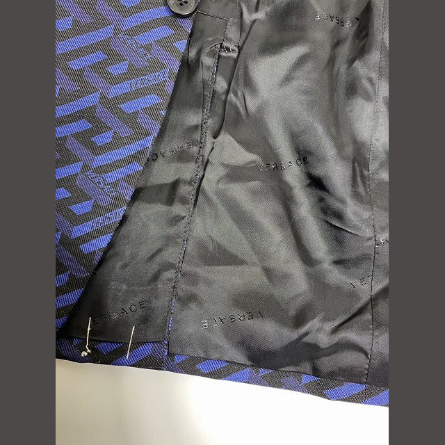 VERSACE(ヴェルサーチ)のヴェルサーチ VERSACE ラ グレカ ギャバジン ブレザー パンツ スーツ メンズのスーツ(スーツジャケット)の商品写真
