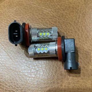 LED フォグランプ　H8  2個セット　送料込み(汎用パーツ)