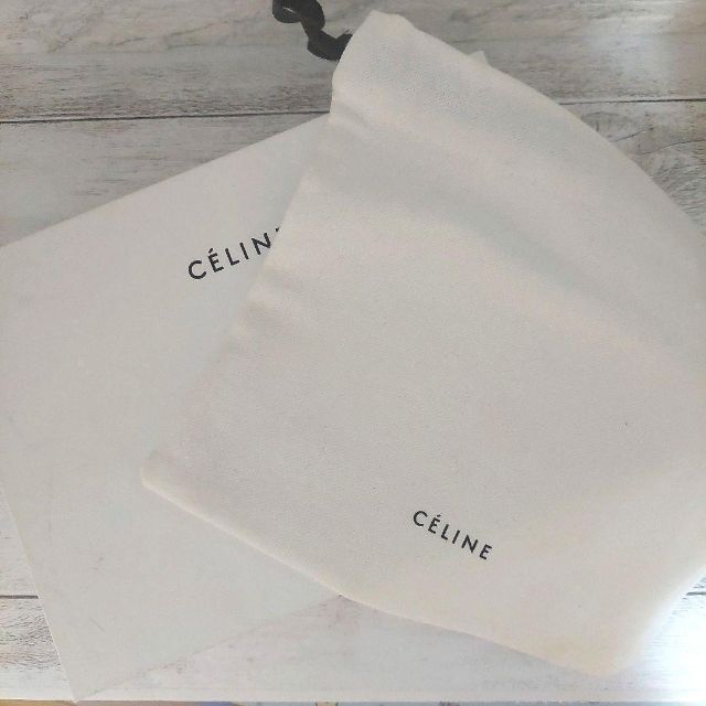 ✨限定✨CELINE セリーヌ 長財布 ラージジップ バイカラー ピンク ✨限定✨CELINE セリーヌ 長財布 ラージジップ バイカラー ピンク