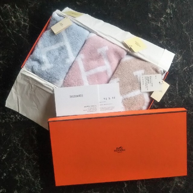 HERMES エルメス♡アヴァロン♡新品未使用タグ付き♡箱付き♡