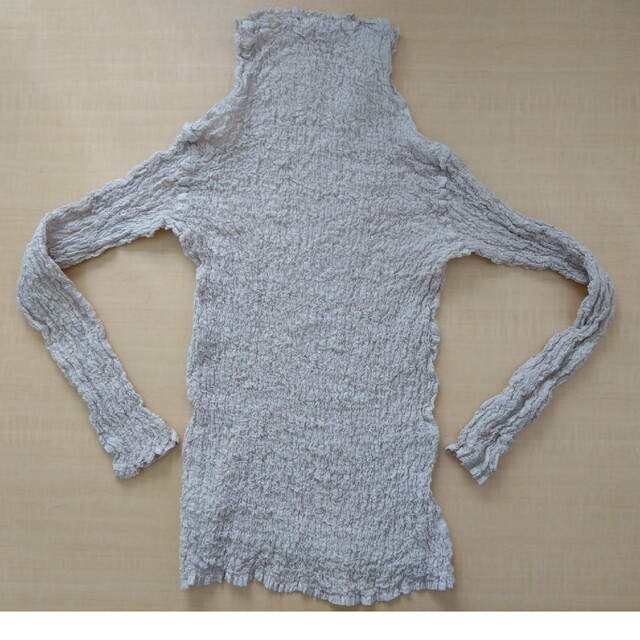 ISSEY MIYAKE - ミーイッセイミヤケ ベージュタートルの+spbgp44.ru