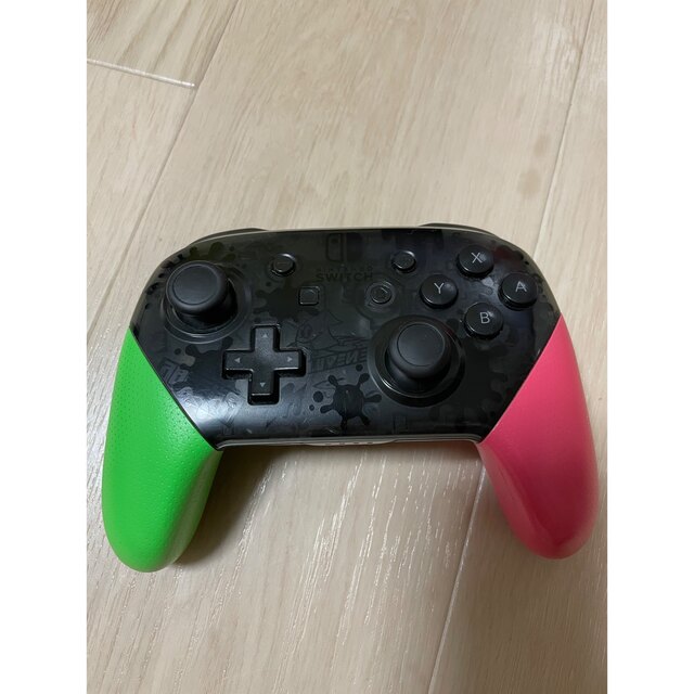 Nintendo Switch Proコントローラー