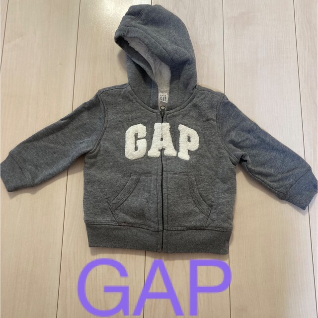 babyGAP(ベビーギャップ)のGAP ボアパーカー アウター キッズ/ベビー/マタニティのベビー服(~85cm)(ジャケット/コート)の商品写真