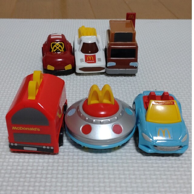 マクドナルド ハッピーセット ディズニー チョロQ
