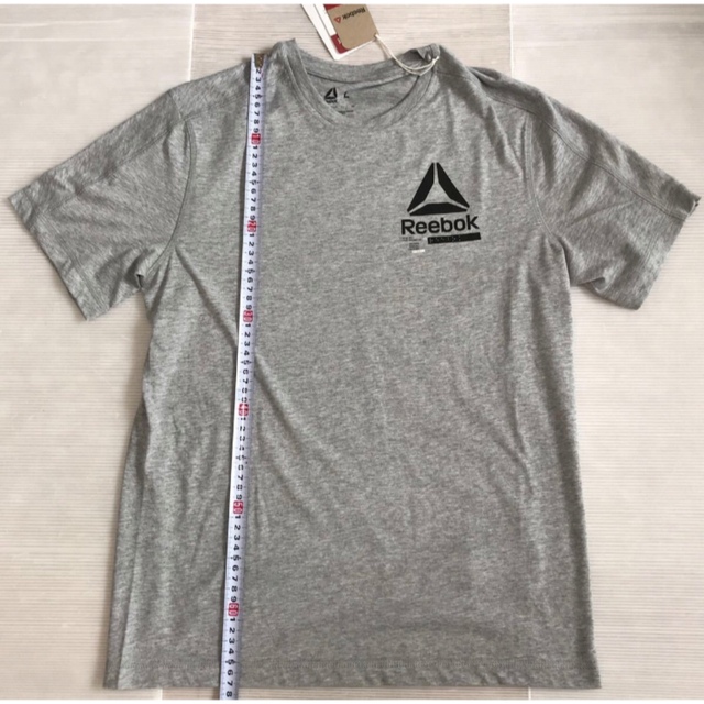 Reebok(リーボック)の送料無料 新品 Reebok  ワンシリーズ SpeedWick MOVE  L メンズのトップス(Tシャツ/カットソー(半袖/袖なし))の商品写真