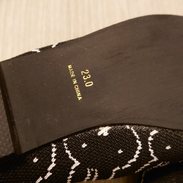 FELISSIMO(フェリシモ)のリブ イン コンフォート×miffy 23cm レディースの靴/シューズ(ハイヒール/パンプス)の商品写真