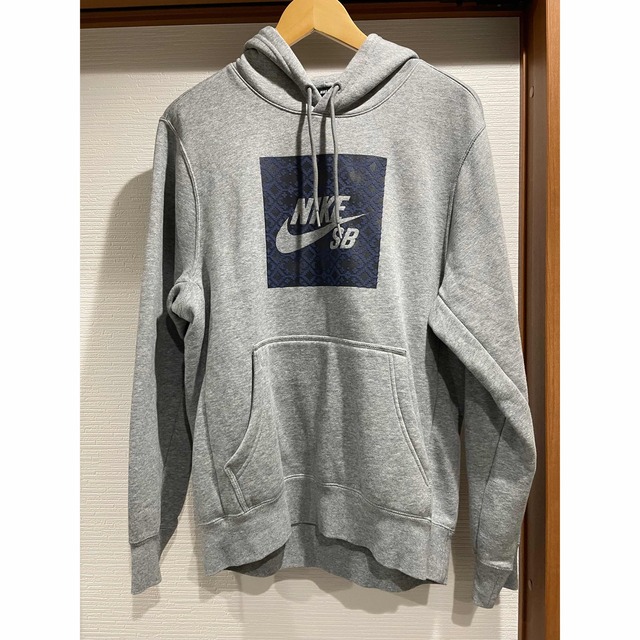 NIKE(ナイキ)のNIKE SB パーカー メンズのトップス(パーカー)の商品写真