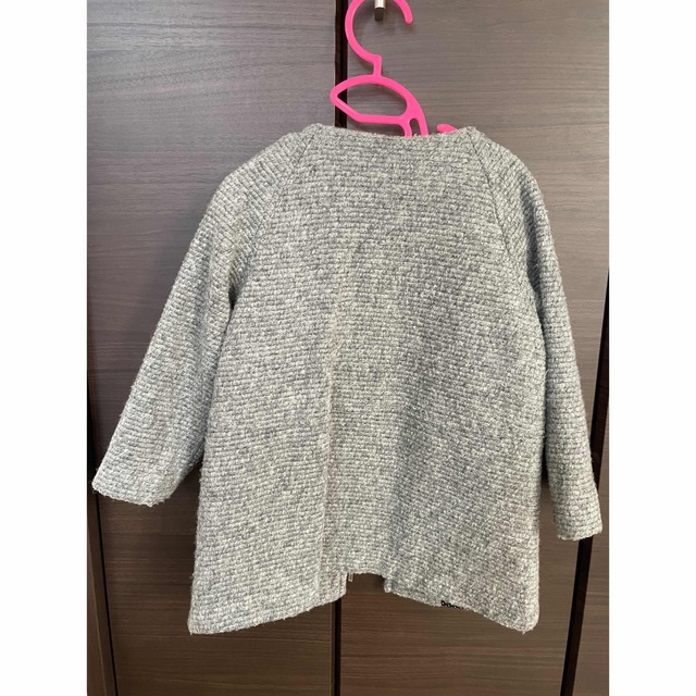 ZARA KIDS(ザラキッズ)のZARAコート　110 キッズ/ベビー/マタニティのキッズ服女の子用(90cm~)(コート)の商品写真