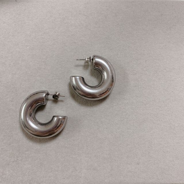 ALEXIA STAM(アリシアスタン)のchubby pierce  【Silver】 レディースのアクセサリー(ピアス)の商品写真