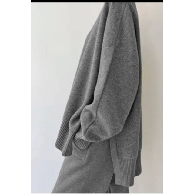 L'Appartement DEUXIEME CLASSE(アパルトモンドゥーズィエムクラス)のELE STOLYOF Wool Pile Reversible Knit レディースのトップス(ニット/セーター)の商品写真