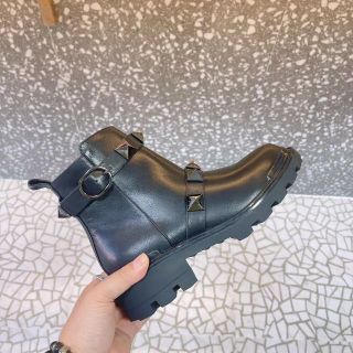 VALENTINO - Valentino ヴァレンティノ♡Vロゴ エンジニアブーツの通販 ...