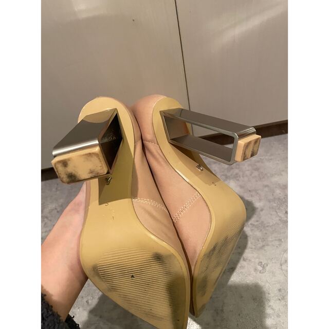 YELLO ベージュソックスブーツ