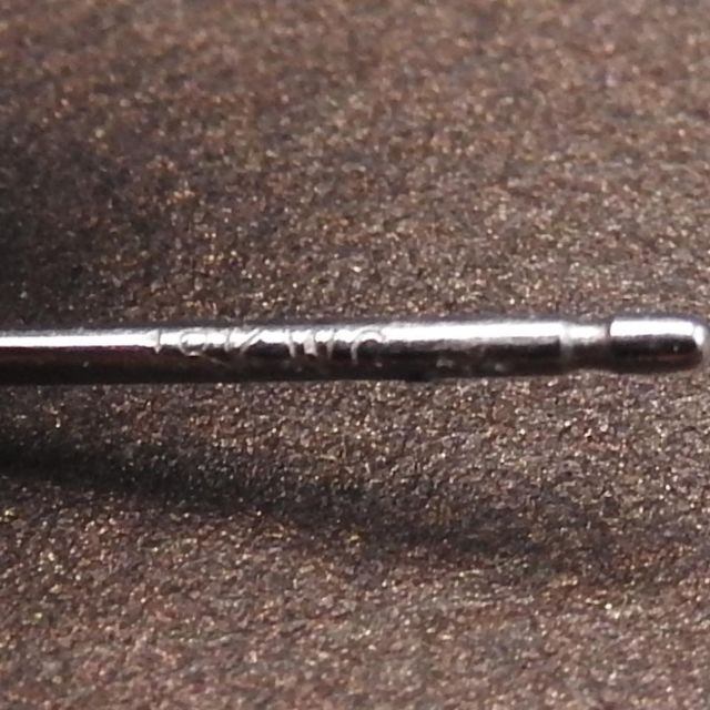 希少 K18WG ホワイトゴールド ダイヤ D0.13ct×2 Gモチーフピアス