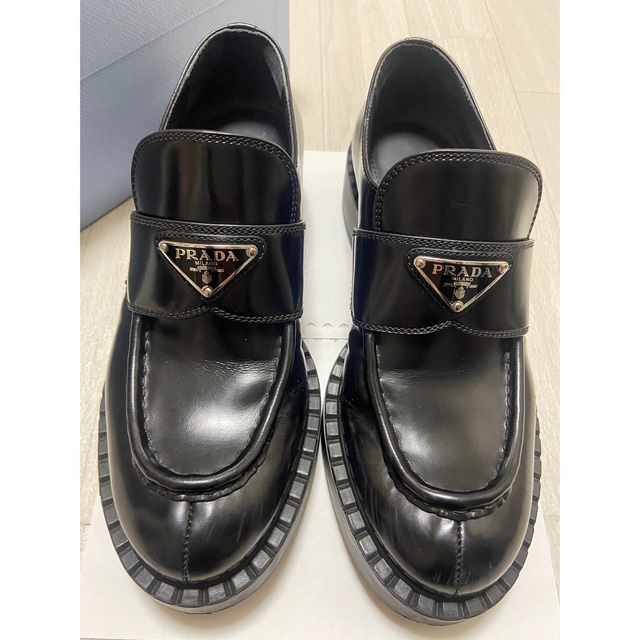 正規品 PRADA プラダ チョコレートブラッシュドレザーローファー 37