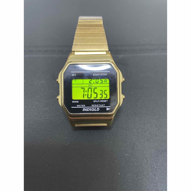 Supreme Timex DigitalWatch ゴールド Supreme Timex DigitalWatch ゴールド