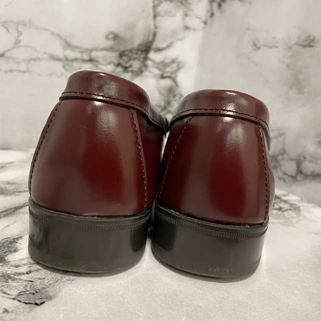 HARUTA(ハルタ)の✨バーガンディ✨ HARUTA ハルタ　タッセル付ローファー　22.5cm レディースの靴/シューズ(ローファー/革靴)の商品写真