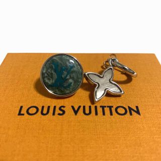 アルマピアスLOUIS VUITTON ブックル・LVマーブル　ピアス　モノグラム