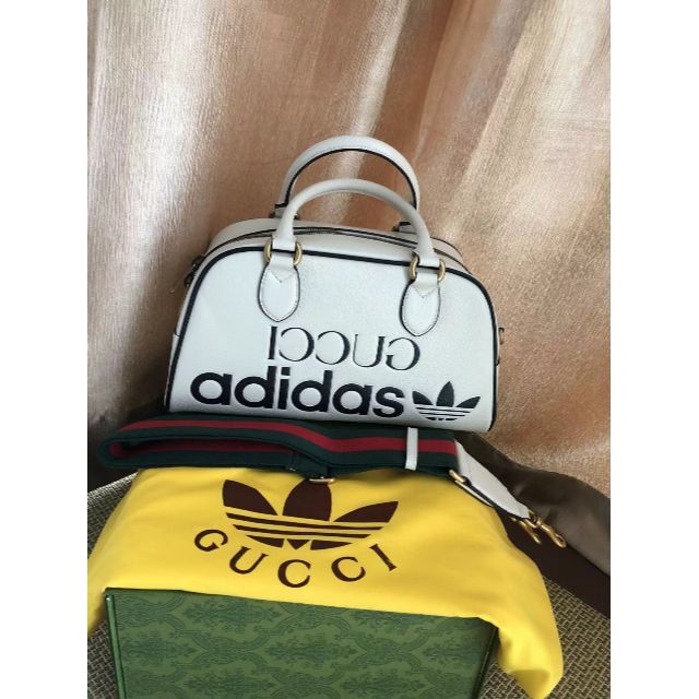 Gucci - Gucci adidas コラボ　ミニダッフルバック　グッチ　アディダスの通販 by カツジ\'s shop｜グッチならラクマ ショルダーバッグ品質販売