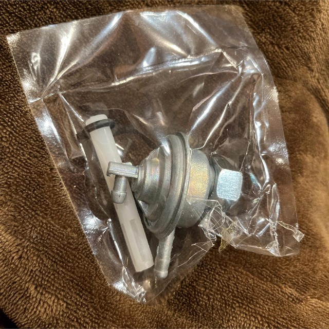 新品❤️af09 タクト 新品未使用 燃料コック | フリマアプリ ラクマ
