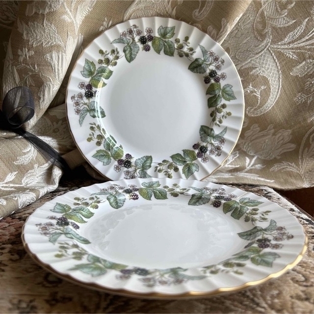 Royal Worcester(ロイヤルウースター)の英国製 ロイヤルウースター  Lavinia   England デザートペア インテリア/住まい/日用品のキッチン/食器(食器)の商品写真