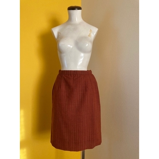 昭和50年代　レトロ　古着　スカート　赤　ビンテージ(ひざ丈スカート)