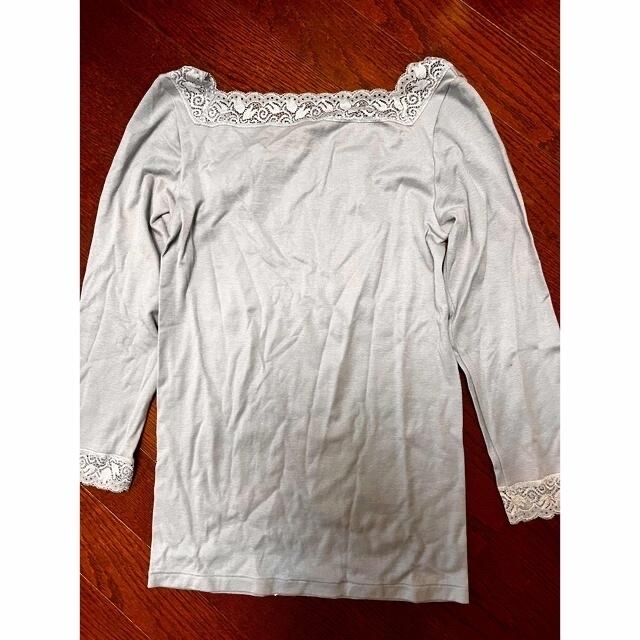 Wacoal(ワコール)のワコール　モダール8分袖通年着用可　サックスブルー　M  新品タグ付き レディースの下着/アンダーウェア(アンダーシャツ/防寒インナー)の商品写真