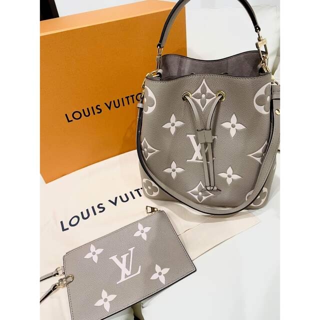 nekosan専用【LOUIS VUITTON】ネオノエMM  バックトゥルトレールクレーム素材