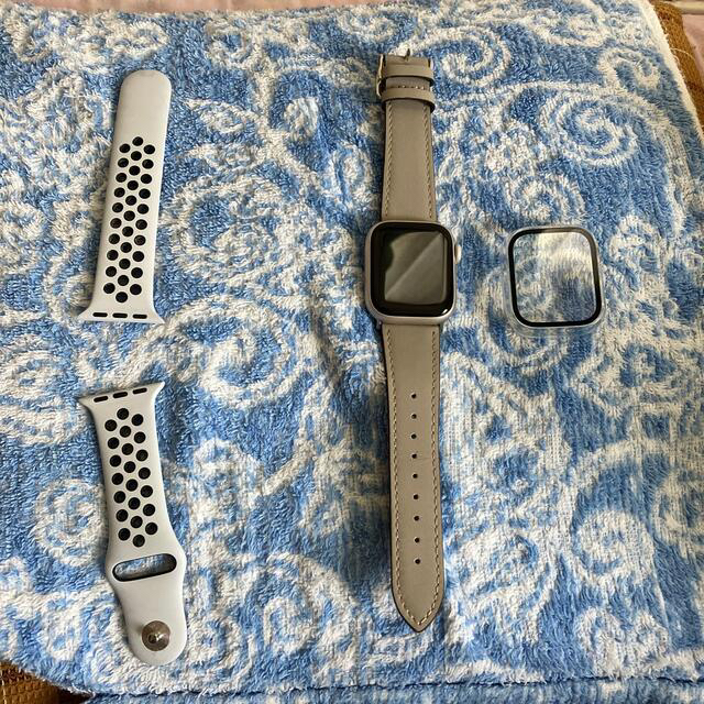 Apple Watch Nike Series 7 41mmスターライト