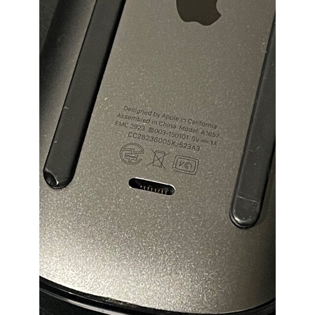 Apple(アップル)のApple Magic Mouse 2 スペースグレイ 生産終了品 スマホ/家電/カメラのPC/タブレット(PC周辺機器)の商品写真