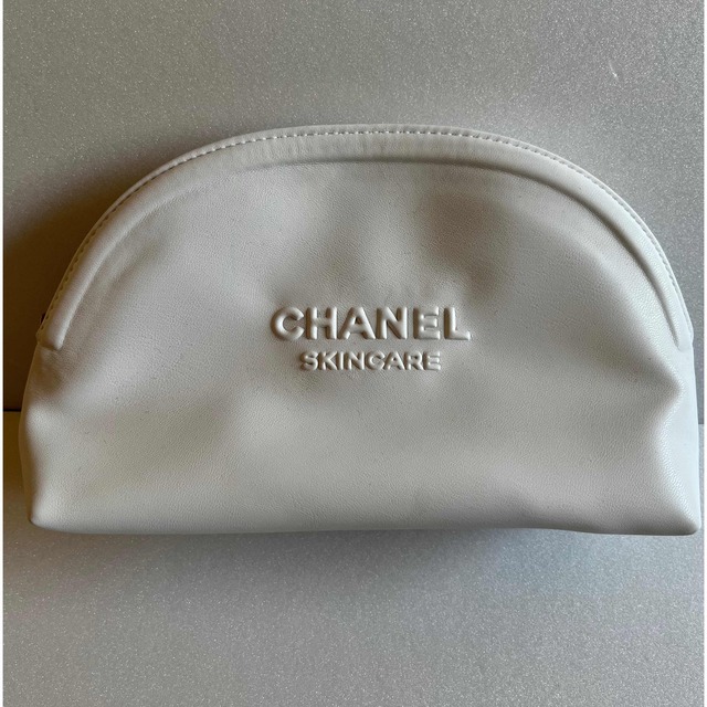 CHANEL(シャネル)のシャネル ポーチ レディースのファッション小物(ポーチ)の商品写真